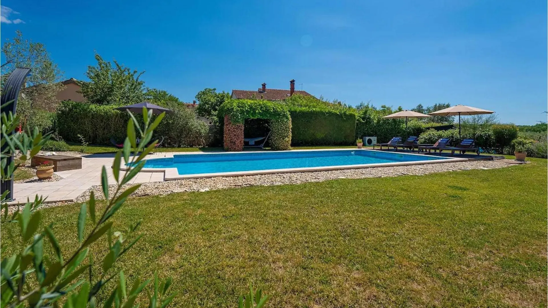 Villa Benka Mofardini